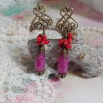 BO Framboises montées avec des perles en Jade, clous, rondelles, coupelles et crochets d'oreilles estampes 